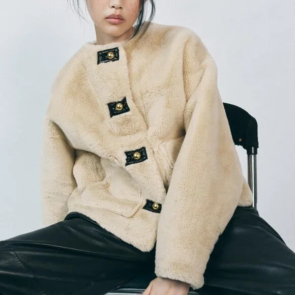 Zara Faux Fur Jacket ZW Collection – Ecru – Size Small – Metal Button Closure - Picture 3 of 8